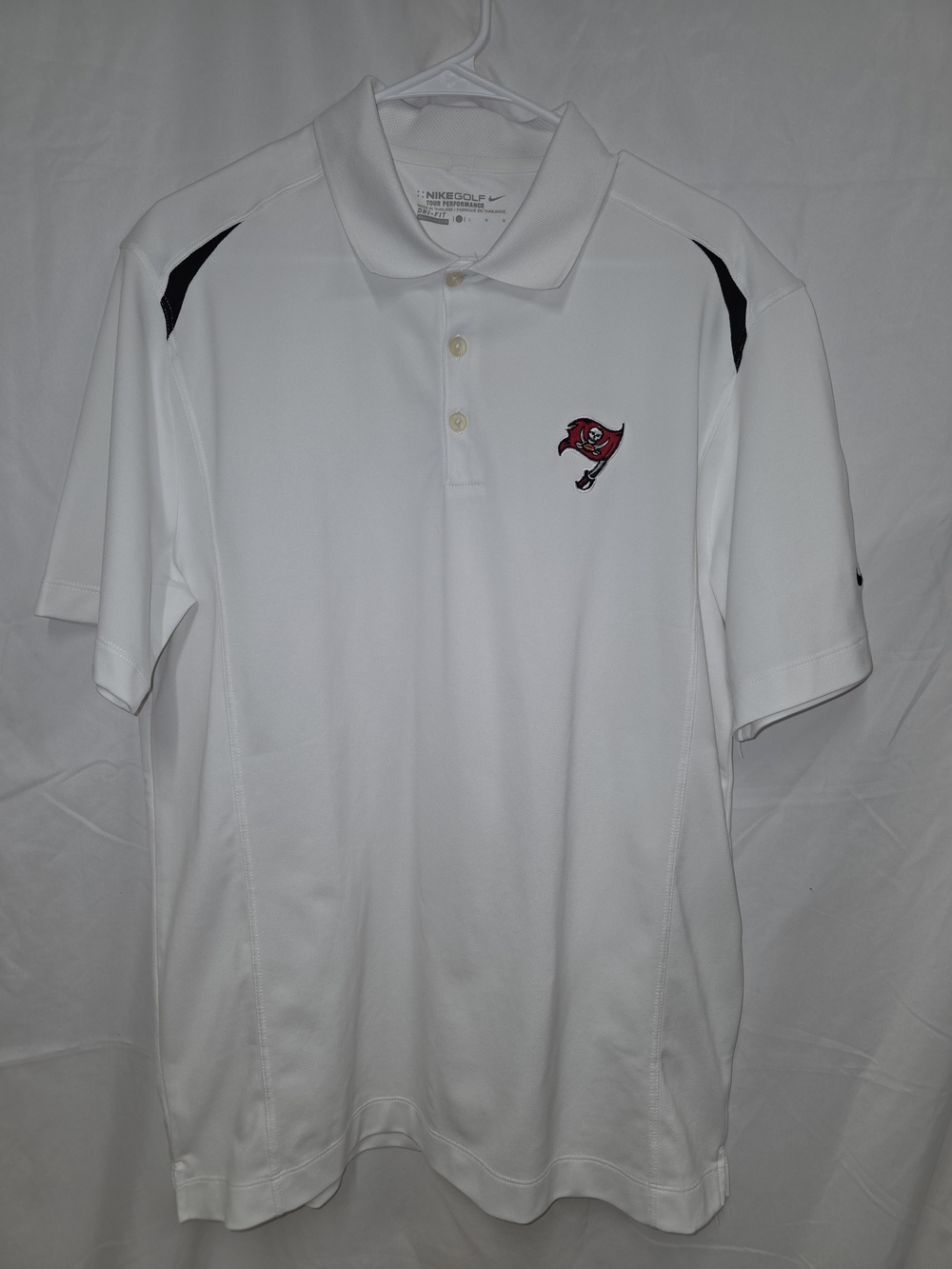 Nike Men’s White Polo with Tampa Bay Buccaneers Logo